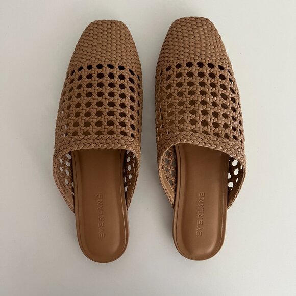 Everlane Shoes - NEW Everlane The Leather Day Mule slip-on / light taupe woven / size 8